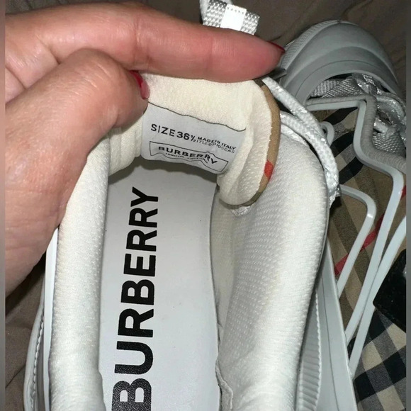 BURBERRY Classic Pattern Low Top White Chunky Sneaker Size 36.5 - Picture 3 of 6